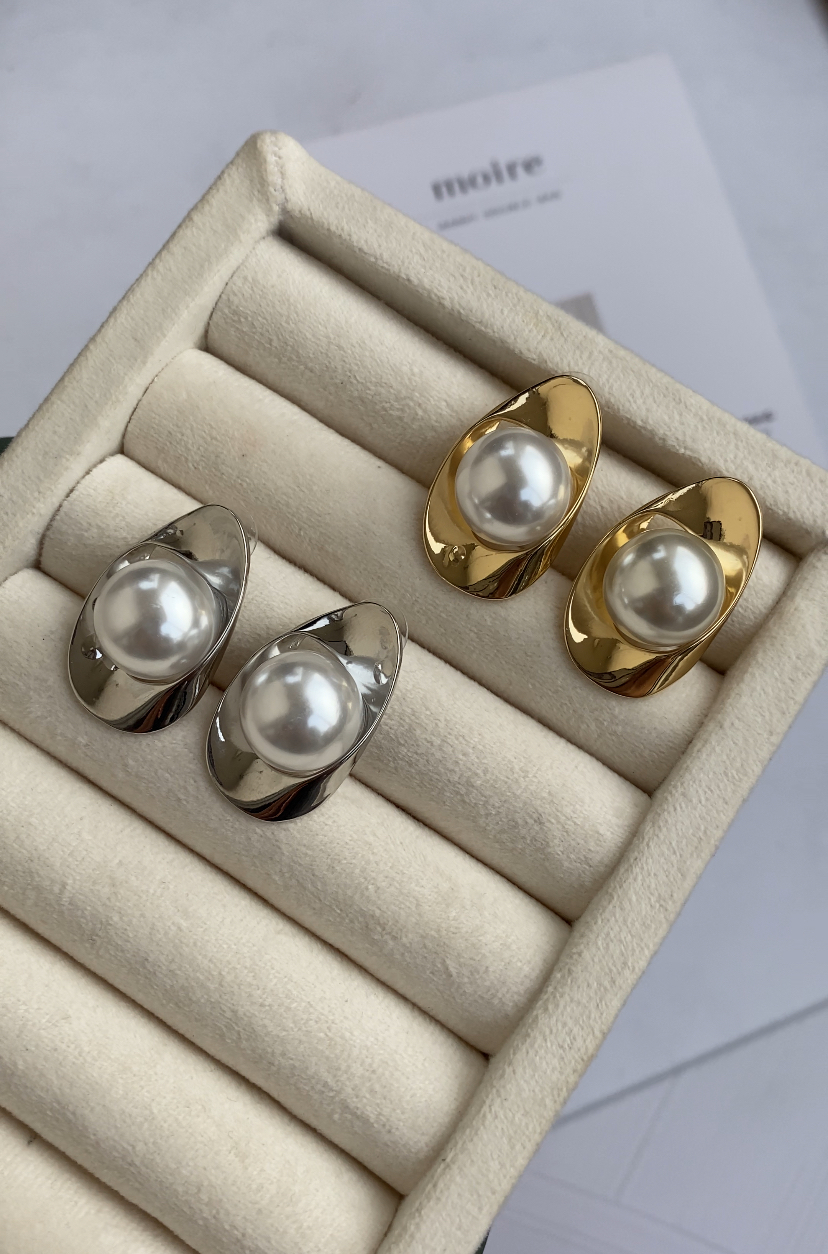 گوشواره میخی تک مروارید