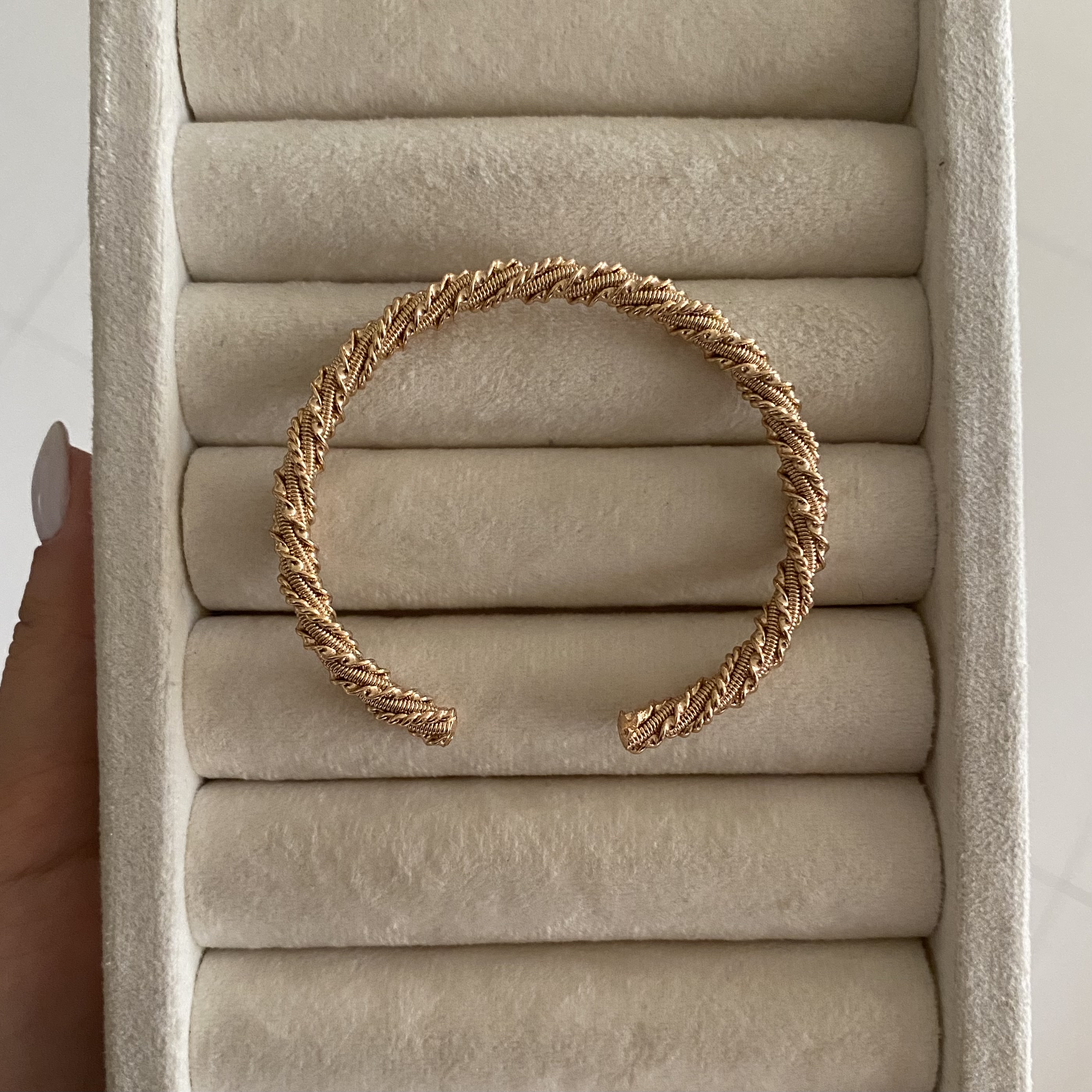 دستبند بافتی ژوپینگ